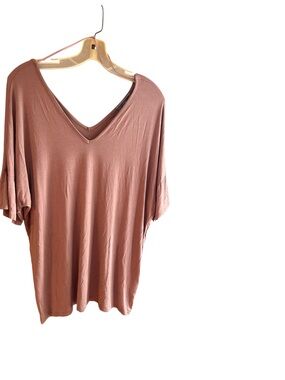 NWT Emma's Closet light brown bamboo dolman sleeve pullover top Size M